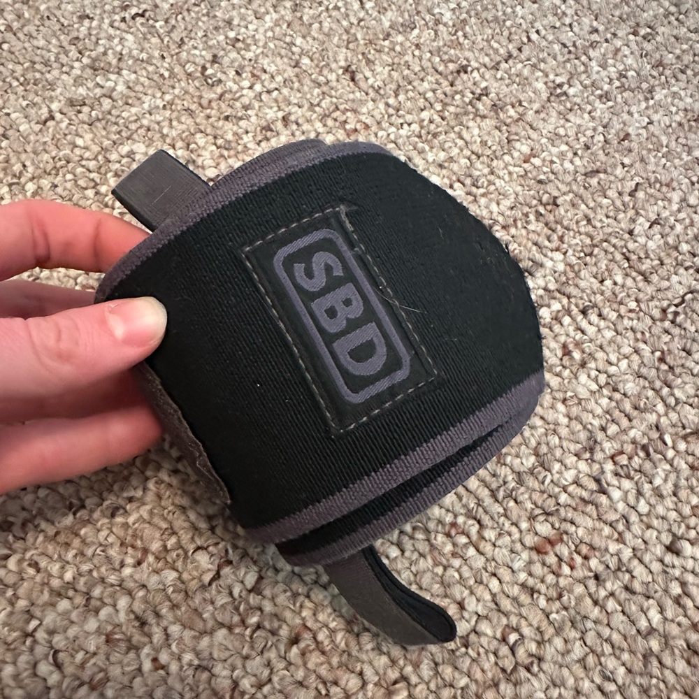 SBD Black and Gray Wrist Wraps